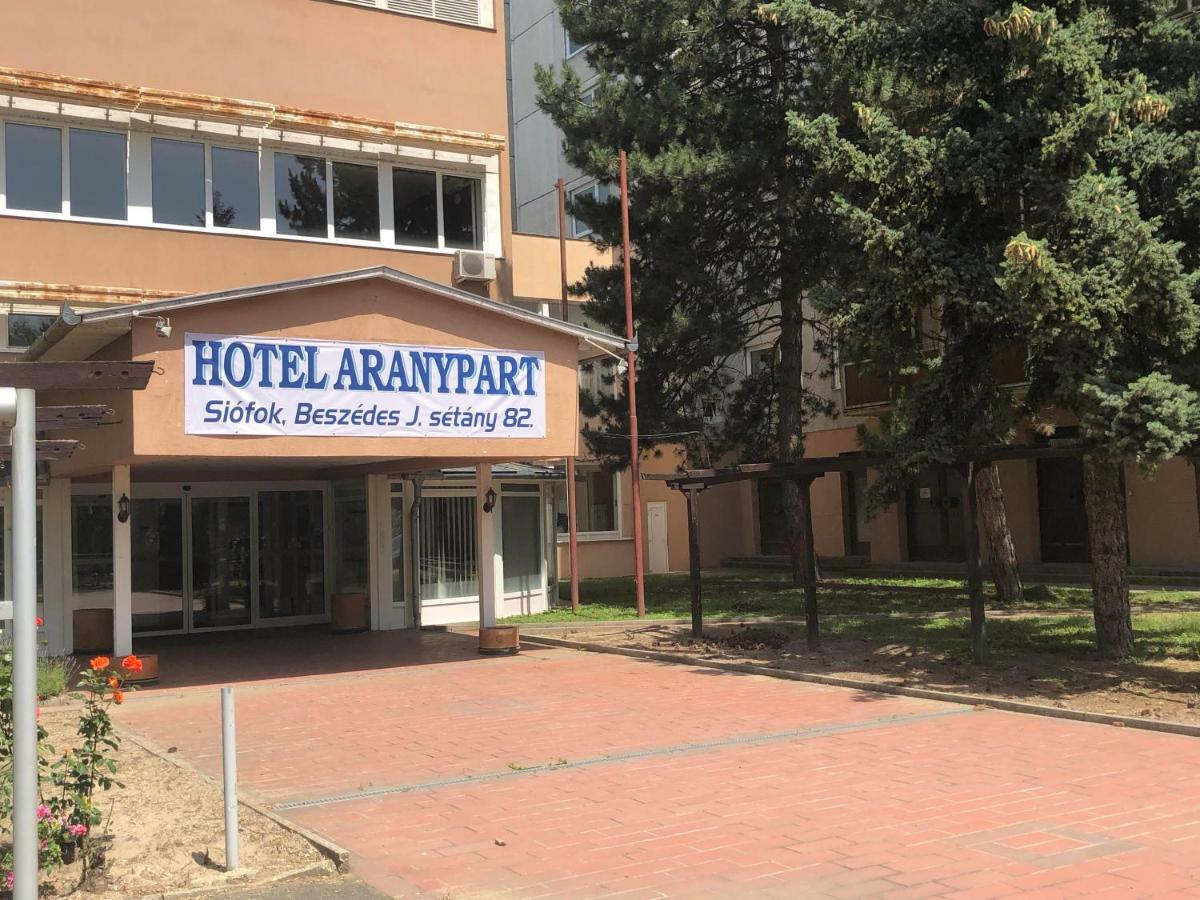 Aranypart Hotel Σίοφοκ Εξωτερικό φωτογραφία