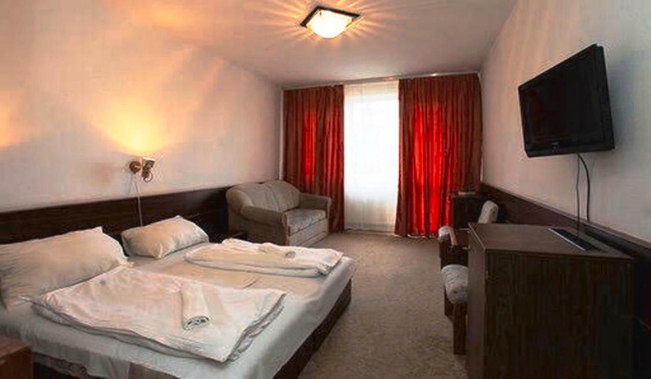 Aranypart Hotel Σίοφοκ Εξωτερικό φωτογραφία